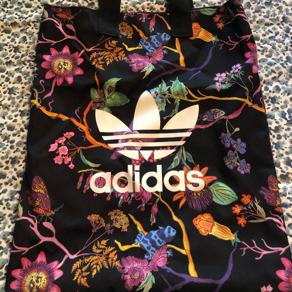 Adidas tote